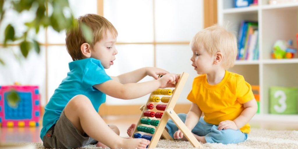 6 conseils simples pour choisir des jouets éducatifs